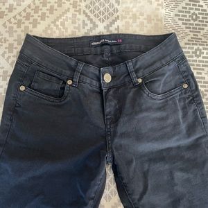 Aeropostale jeans - Size 26 - 2US